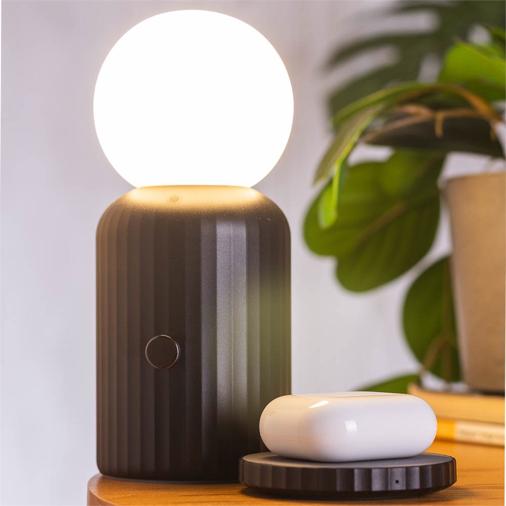 Wireless Lamp and Charger